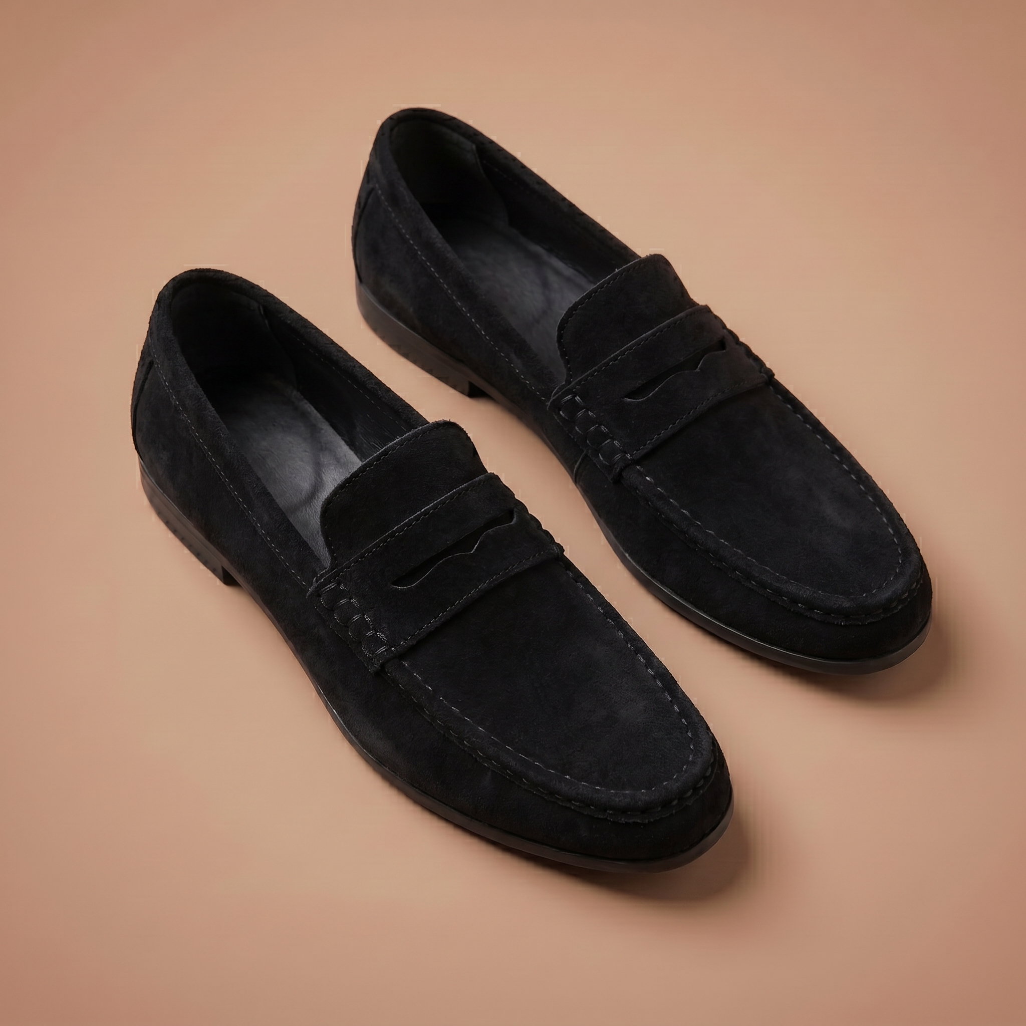 Mocassins Clássicos em Camurça